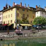 Aire d'accueil et de service camping-cars