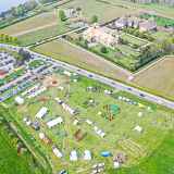 Face au château de Ripaille