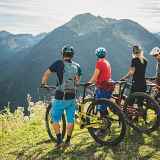 Bleue - Pleney - Atray