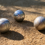 Concours de pétanque