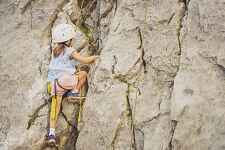 Escalade 5-7 ans kids : séance en école