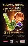 Bourse minéralogique avec fossiles et bijoux