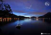 A la tombée de la nuit au Bout du Lac