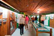 Itinérance pédestre - Massif de Tournette-Aravis GRP® Partie Nord - Étape 4 : Refuge des Mangeurs de Lune > Morette