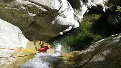 Canyoning avec Neo Mountain