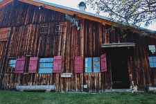 Meublé Moenne-Loccoz