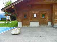 Toilettes accessibles à Cuchet