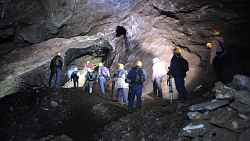 Causerie : "Voyage géologique souterrain en Savoie"