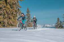 Initiation au VTT électrique sur neige