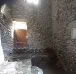 Fouilles archéologiques du bâtiment central du château des Sires de Faucigny