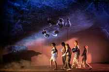 Cosmos - Maëlle Poésy