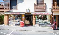 Cave Le Mouton Rouge