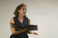 Atelier corps et voix : « À voix haute ! » avec Hélène Vintraud