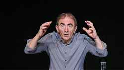 Humour : Jean-Jacques Vanier - À la recherche de la recherche / Théâtre Maurice Novarina