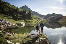 L'Aiguille verte et le Lac de Lessy