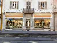 Moenne-Loccoz Chausseur