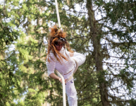 Autour des Cabanes : Spectacle « Créatures » par la Cie Sylvie Santi
