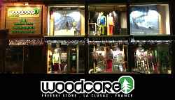 Woodcore Freeski Store