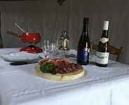 Diner sous la yourte