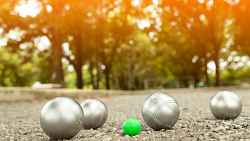 Concours de pétanque
