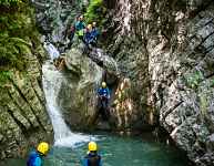 Canyoning : EVJF / EVG par Annecy Canyoning